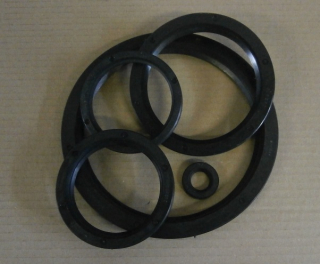 Gufero Liaz/UR vodné čerpadlo R40061       